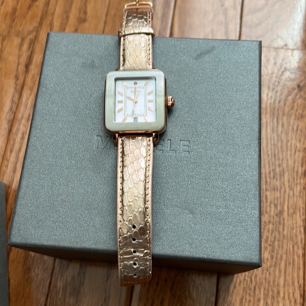 Authentic Michele Pink Deco Sport - Picture 5 of 5
